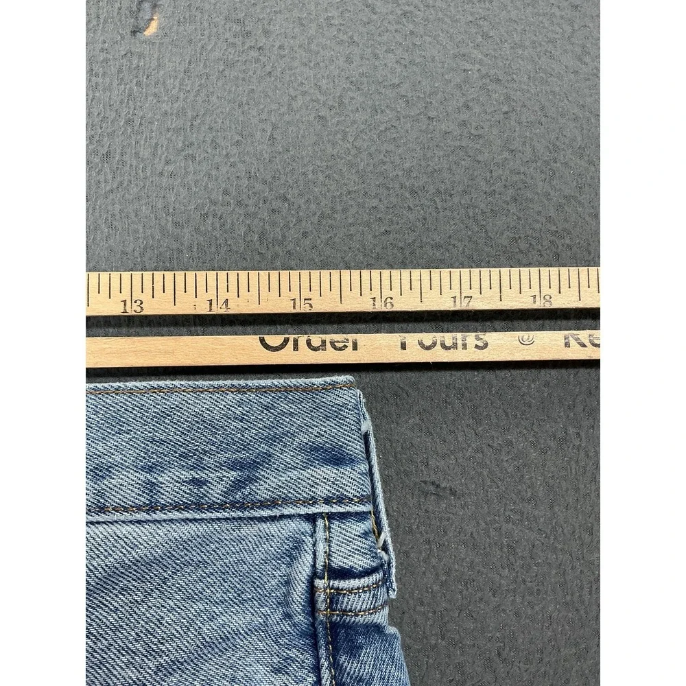 Levis 501 Jeans‎ Mens 31x30 Light Wash Blue Straight Button Fly Distressed Denim